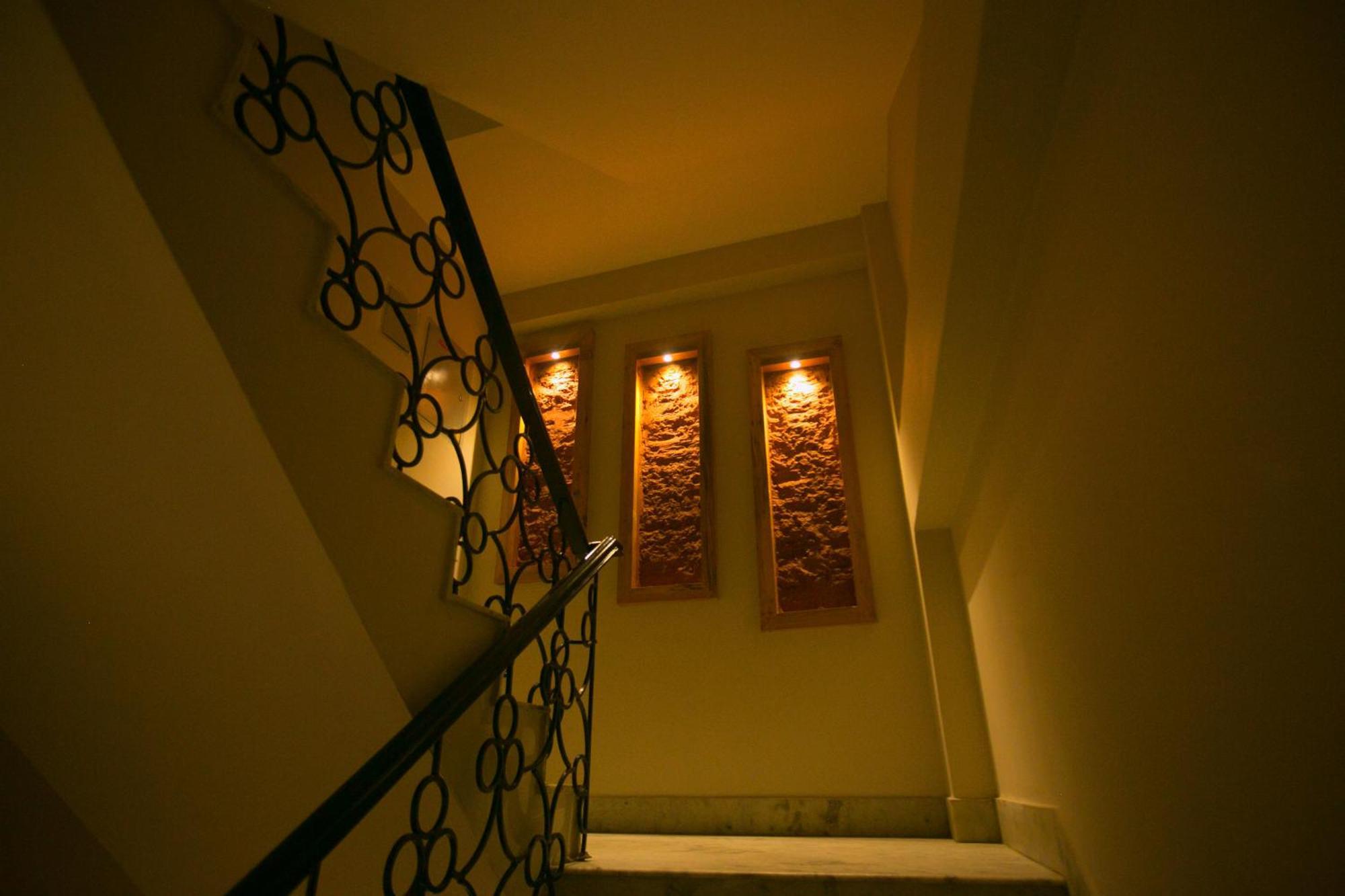 Divya Boutique Inn Catmandu Exterior foto